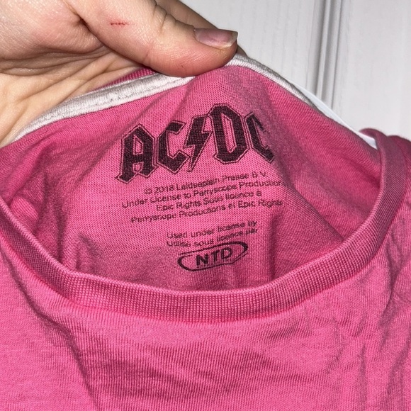 ‼️SALE‼️ AC/DC PINK CROP TOP BABY TEE - Picture 2 of 4